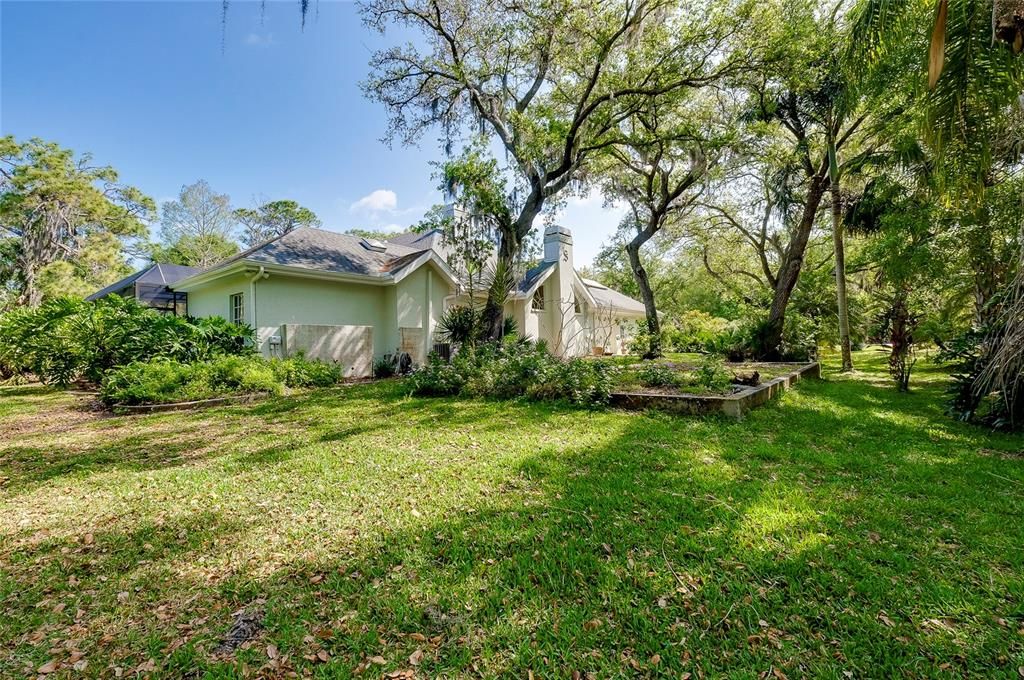 Recently Sold: $1,150,000 (4 beds, 3 baths, 3215 Square Feet)