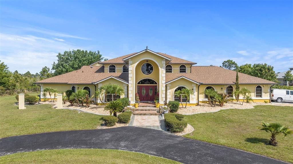 Recently Sold: $1,150,000 (4 beds, 3 baths, 5250 Square Feet)