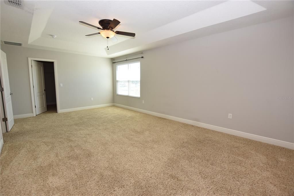 Active With Contract: $2,200 (3 beds, 2 baths, 2631 Square Feet)
