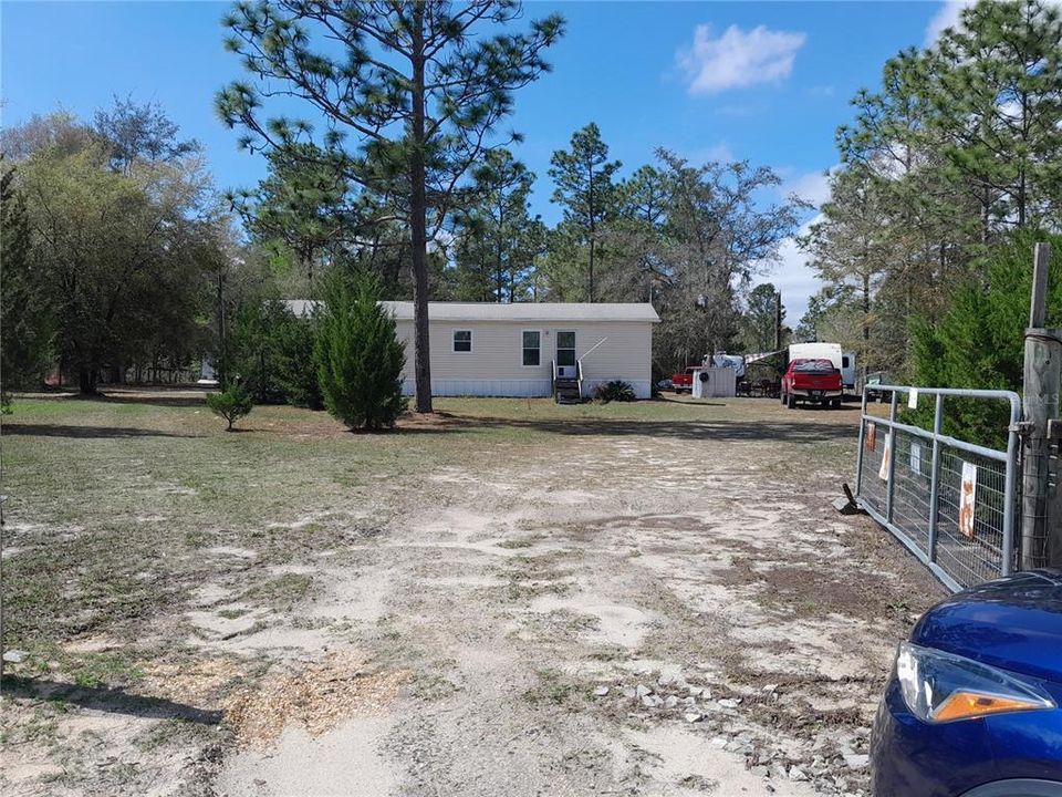 Vendido Recientemente: $145,000 (2 camas, 1 baños, 840 Pies cuadrados)