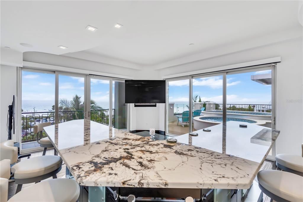 For Sale: $6,995,000 (5 beds, 4 baths, 5405 Square Feet)