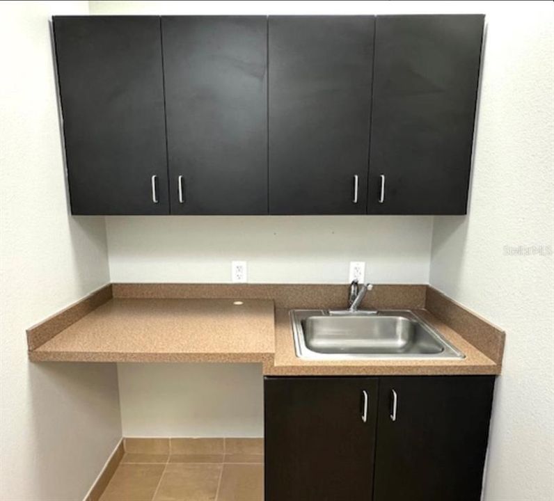 Vendido Recientemente: $29,700 (0 camas, 0 baños, 793 Pies cuadrados)