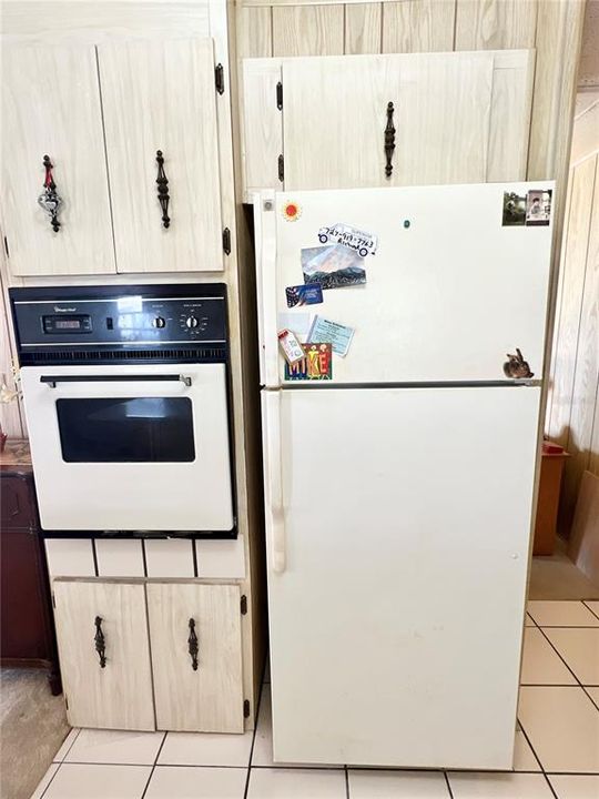 For Sale: $70,000 (2 beds, 1 baths, 960 Square Feet)