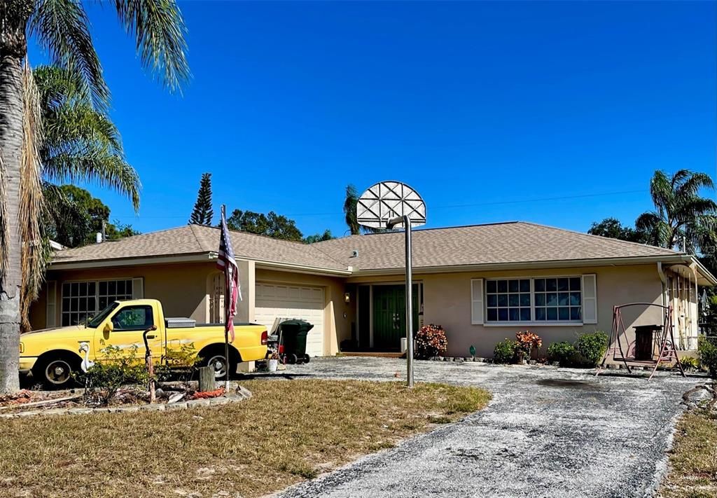 Vendido Recientemente: $474,500 (3 camas, 2 baños, 1833 Pies cuadrados)