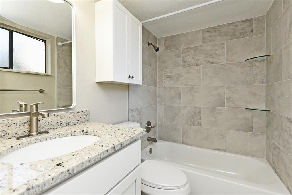 Active With Contract: $199,900 (1 beds, 1 baths, 625 Square Feet)