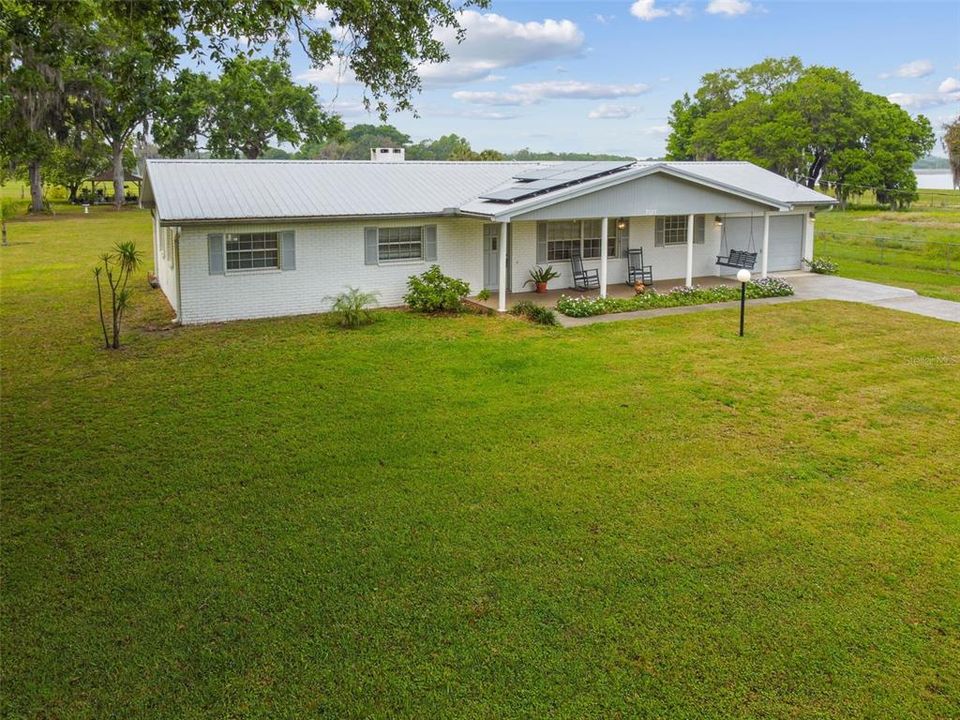 For Sale: $600,000 (3 beds, 2 baths, 2650 Square Feet)