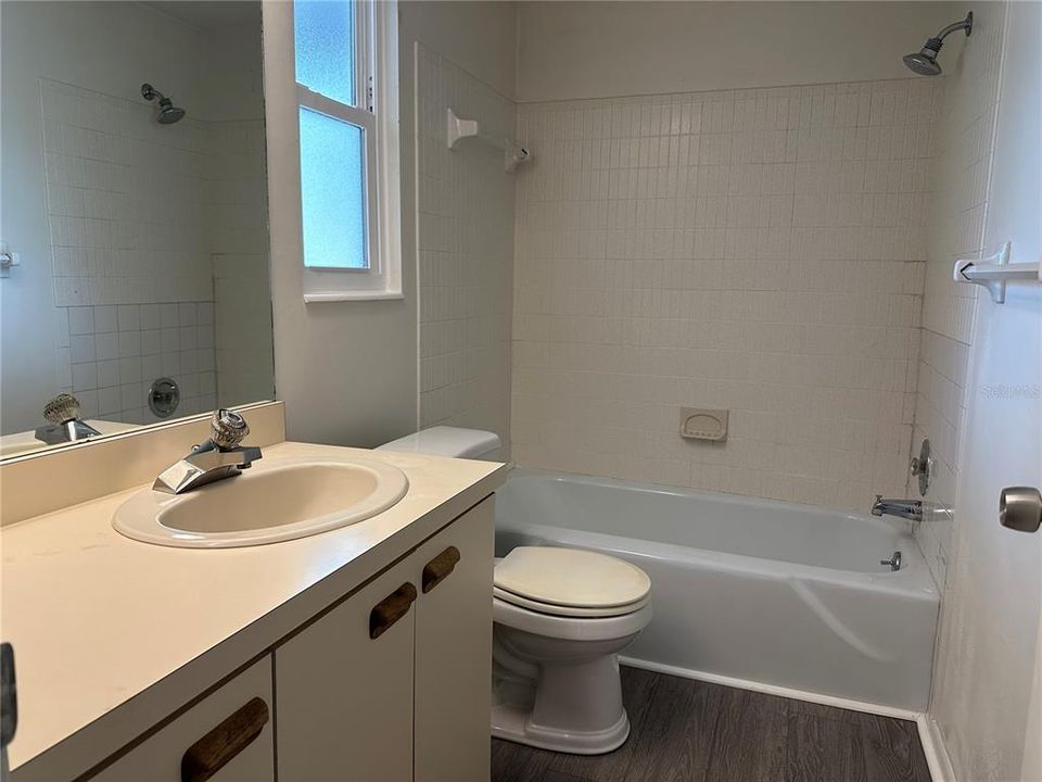 Недавно арендовано: $2,500 (2 спален, 2 ванн, 1432 Квадратных фут)