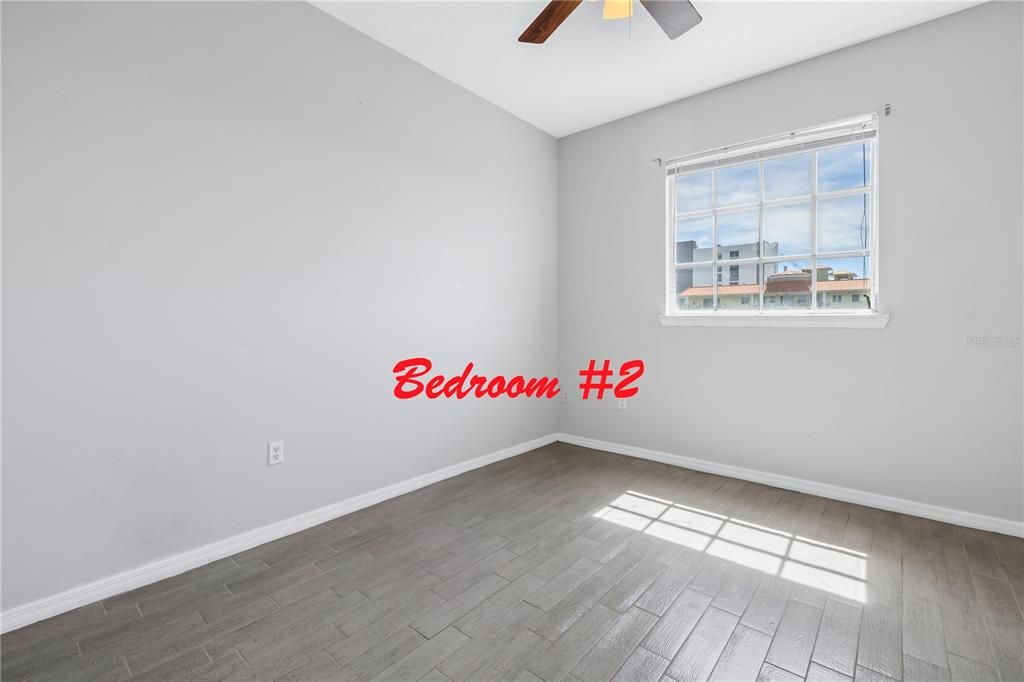 For Sale: $435,000 (2 beds, 2 baths, 1141 Square Feet)