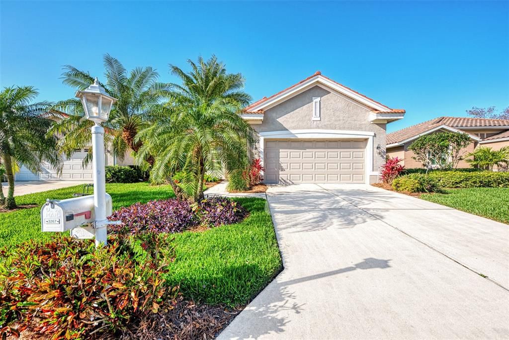 Recently Sold: $469,000 (3 beds, 2 baths, 1659 Square Feet)