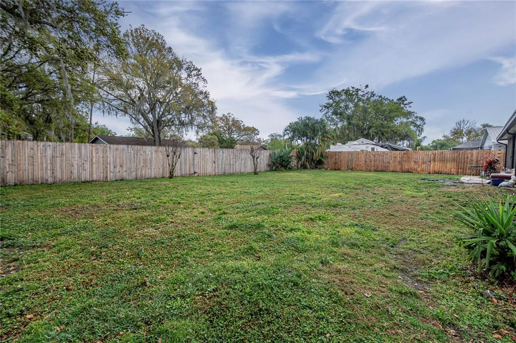Recently Sold: $335,000 (3 beds, 2 baths, 1492 Square Feet)