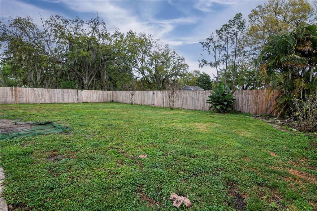 Recently Sold: $335,000 (3 beds, 2 baths, 1492 Square Feet)