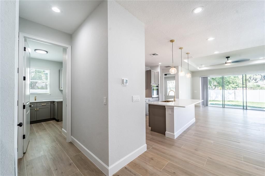 Recently Sold: $579,000 (3 beds, 2 baths, 1910 Square Feet)