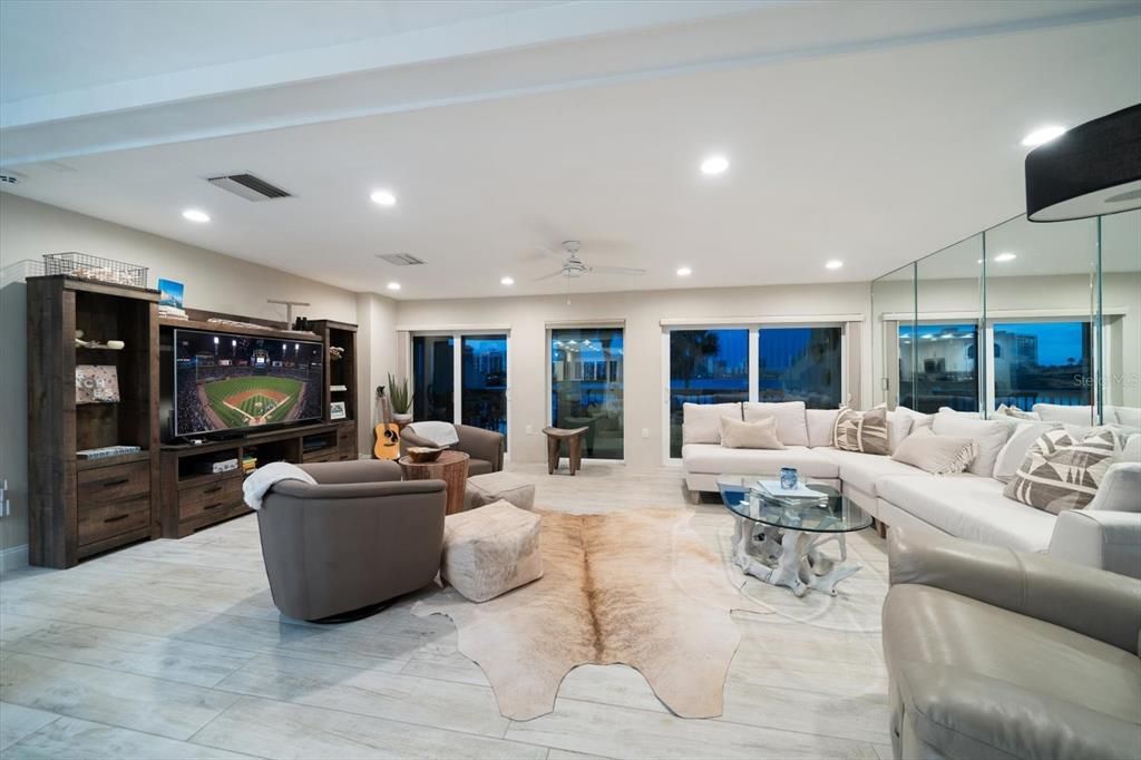 Active With Contract: $1,599,000 (3 beds, 3 baths, 2150 Square Feet)