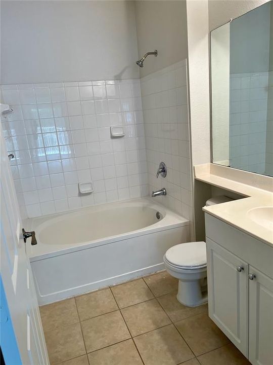最近租的: $1,995 (3 贝兹, 2 浴室, 1371 平方英尺)