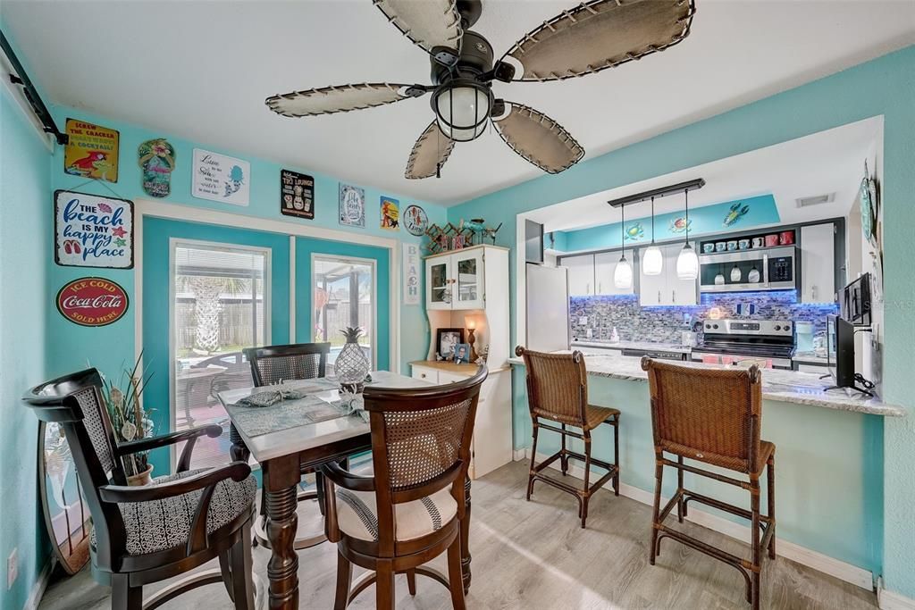 Recently Sold: $420,000 (3 beds, 2 baths, 1026 Square Feet)