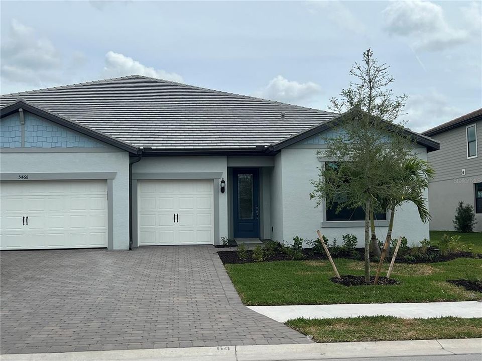 Recently Sold: $1,110,940 (4 beds, 2 baths, 2685 Square Feet)