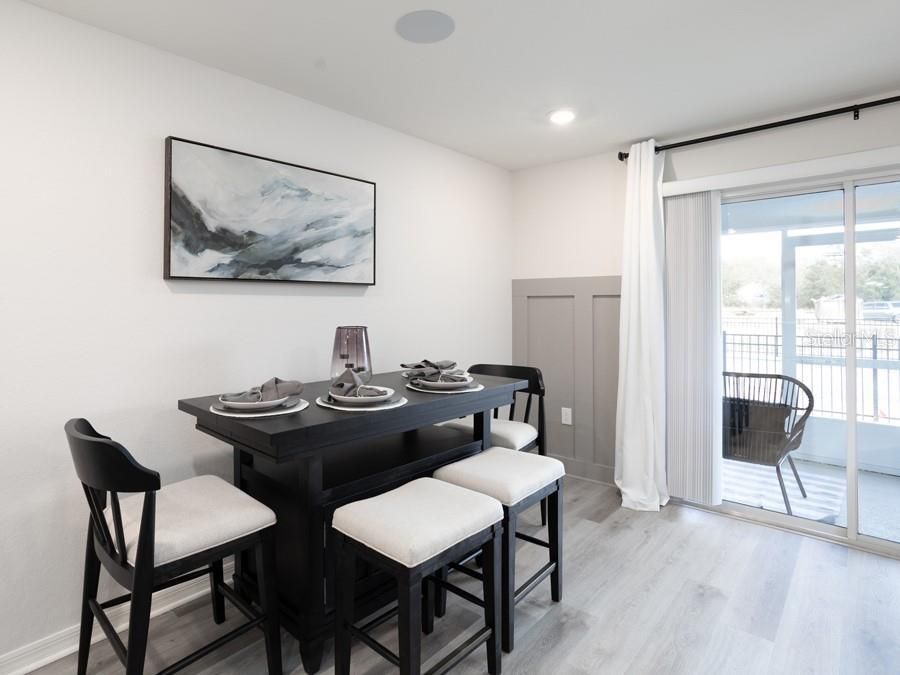 Active With Contract: $294,590 (3 beds, 2 baths, 1713 Square Feet)