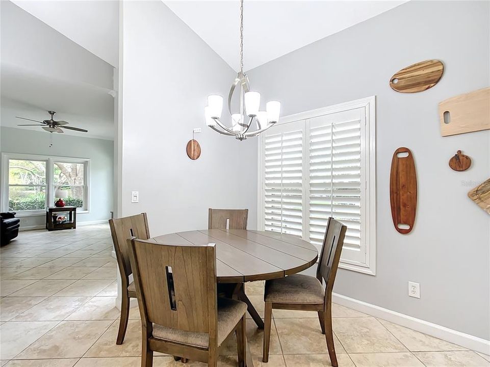 For Sale: $379,900 (3 beds, 2 baths, 1838 Square Feet)