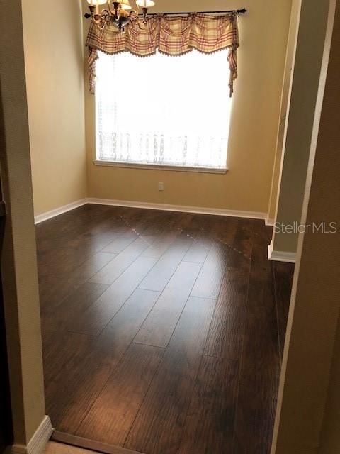 Recently Rented: $2,300 (3 beds, 2 baths, 1780 Square Feet)