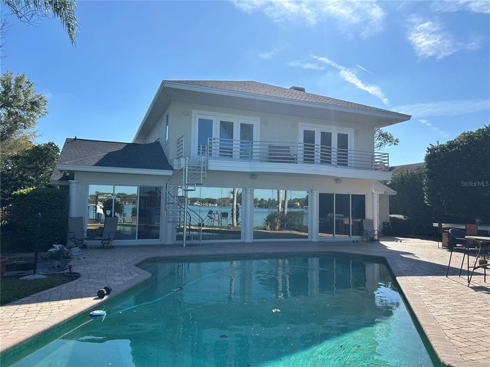 Recently Sold: $1,625,000 (5 beds, 4 baths, 4672 Square Feet)