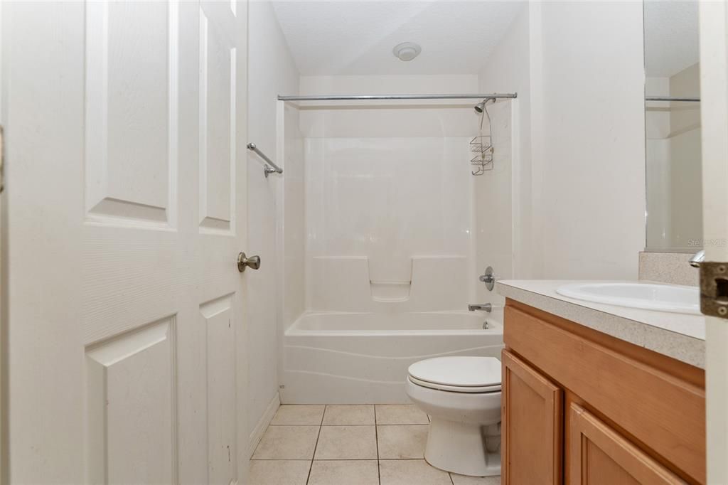 Active With Contract: $234,900 (3 beds, 2 baths, 1434 Square Feet)