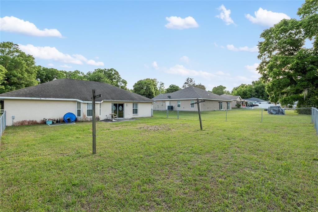 Active With Contract: $234,900 (3 beds, 2 baths, 1434 Square Feet)