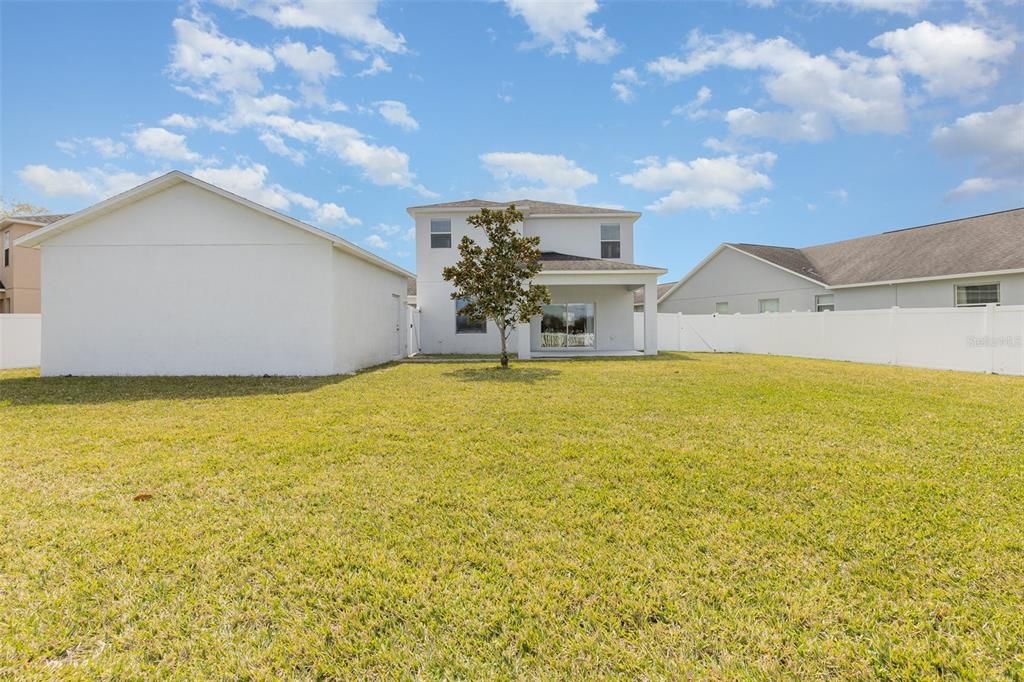 Recently Sold: $720,000 (5 beds, 3 baths, 3152 Square Feet)