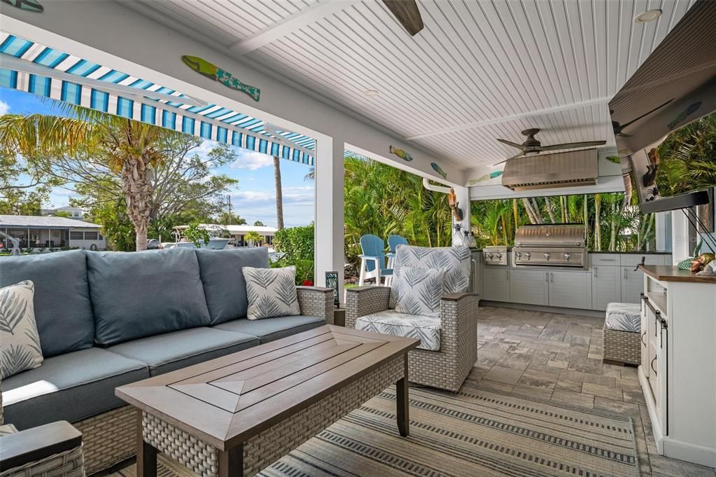 Covered outdoor lanai with full outdoor kitchen