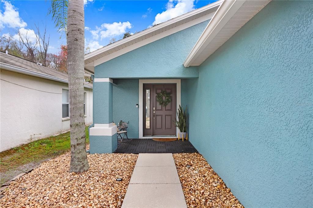 Recently Sold: $325,000 (3 beds, 2 baths, 1280 Square Feet)