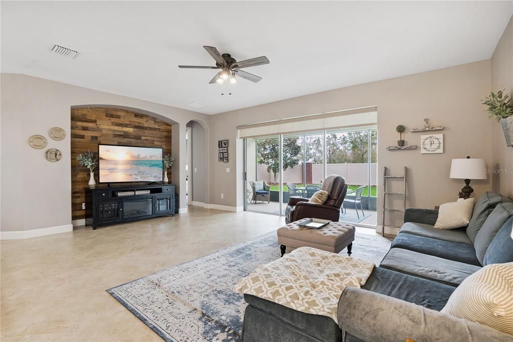 Active With Contract: $549,000 (4 beds, 3 baths, 2872 Square Feet)