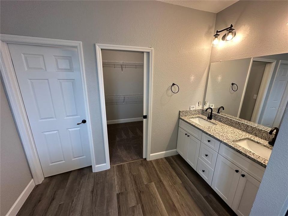 Recently Rented: $2,095 (3 beds, 2 baths, 1625 Square Feet)
