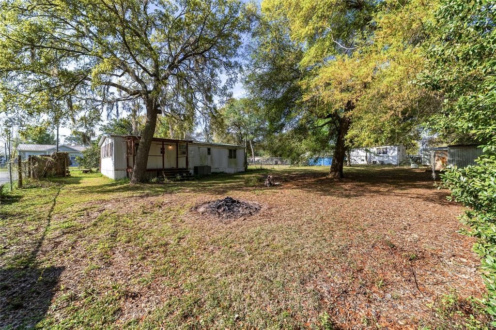 Recently Sold: $89,900 (2 beds, 1 baths, 960 Square Feet)