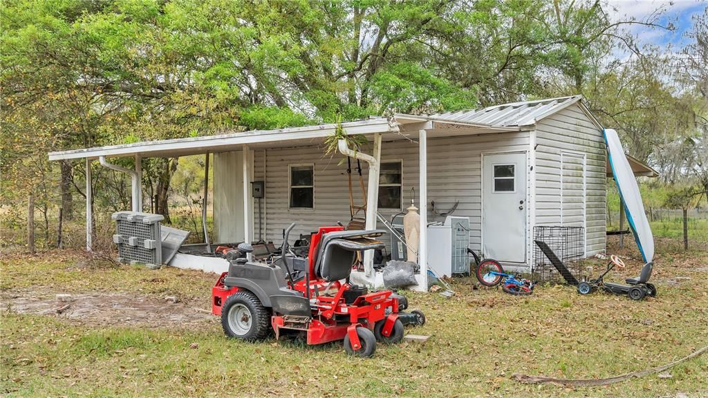 En Venta: $390,000 (3 camas, 2 baños, 2200 Pies cuadrados)