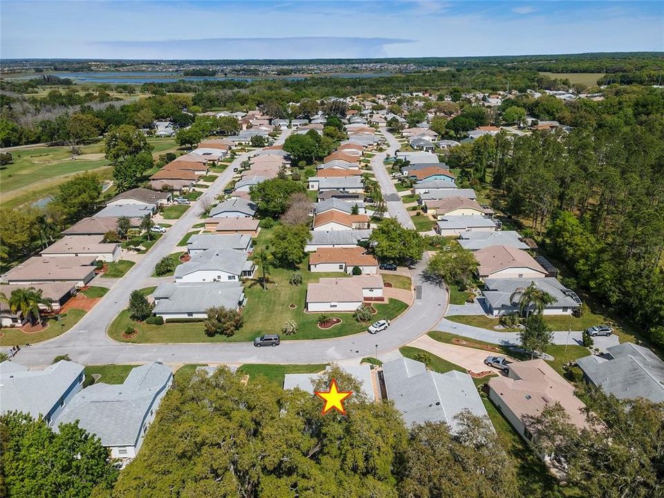 Active With Contract: $305,000 (3 beds, 2 baths, 1627 Square Feet)