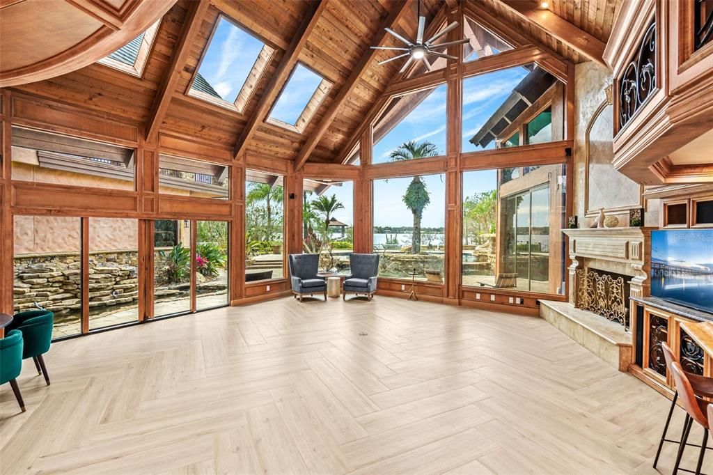 Recently Sold: $2,900,000 (4 beds, 4 baths, 7605 Square Feet)