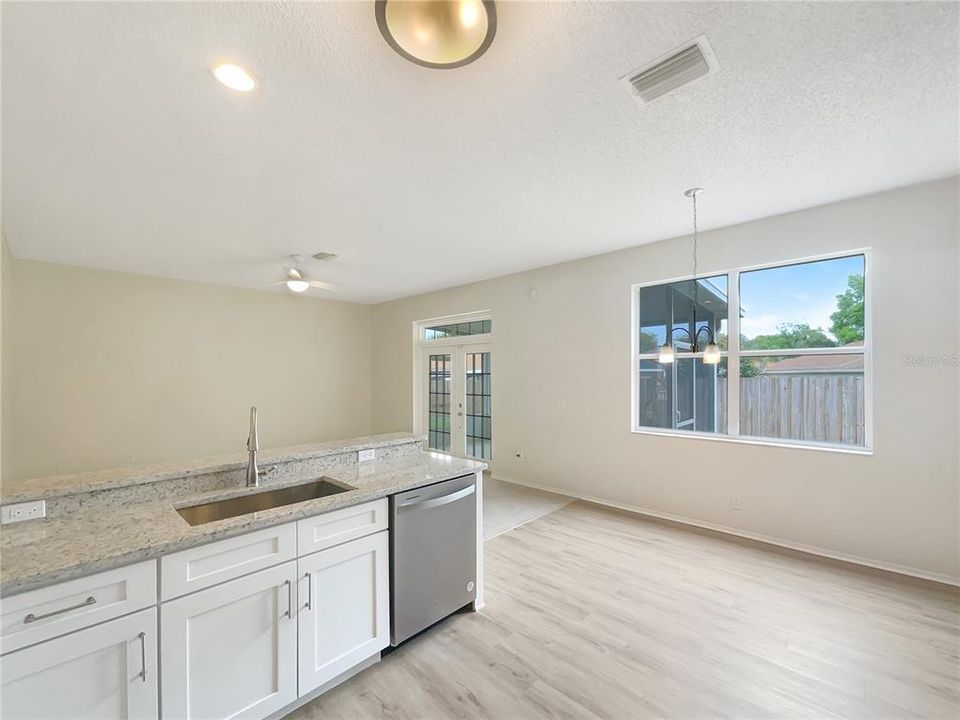 Active With Contract: $405,000 (4 beds, 2 baths, 2062 Square Feet)
