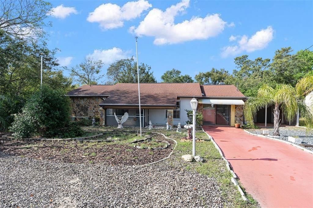 Recently Sold: $250,000 (2 beds, 2 baths, 1459 Square Feet)