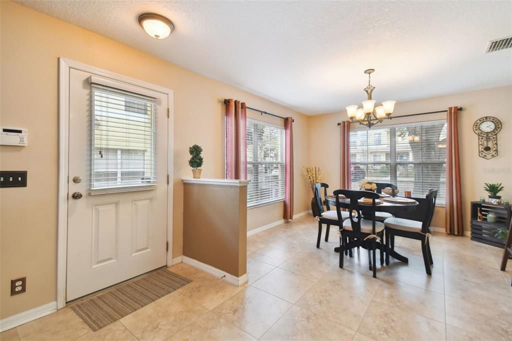 For Sale: $245,000 (3 beds, 2 baths, 1408 Square Feet)
