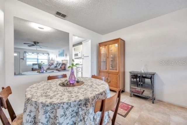 Recently Sold: $224,900 (2 beds, 2 baths, 1100 Square Feet)