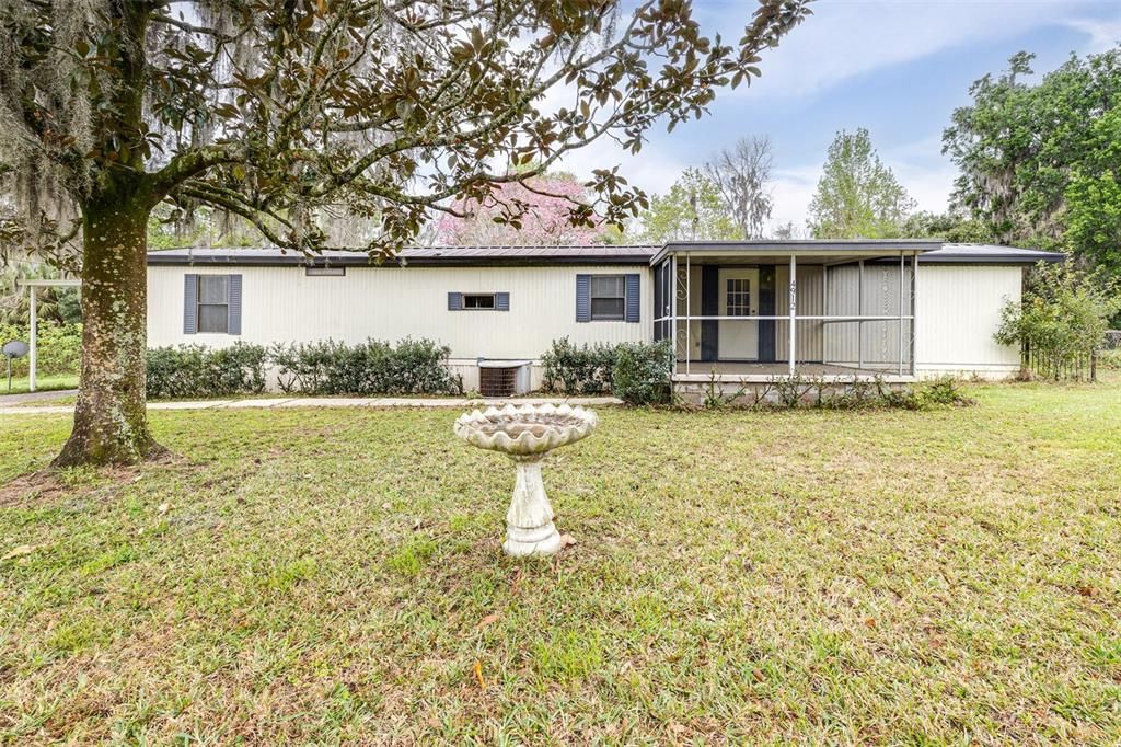 Recently Sold: $141,000 (2 beds, 2 baths, 980 Square Feet)