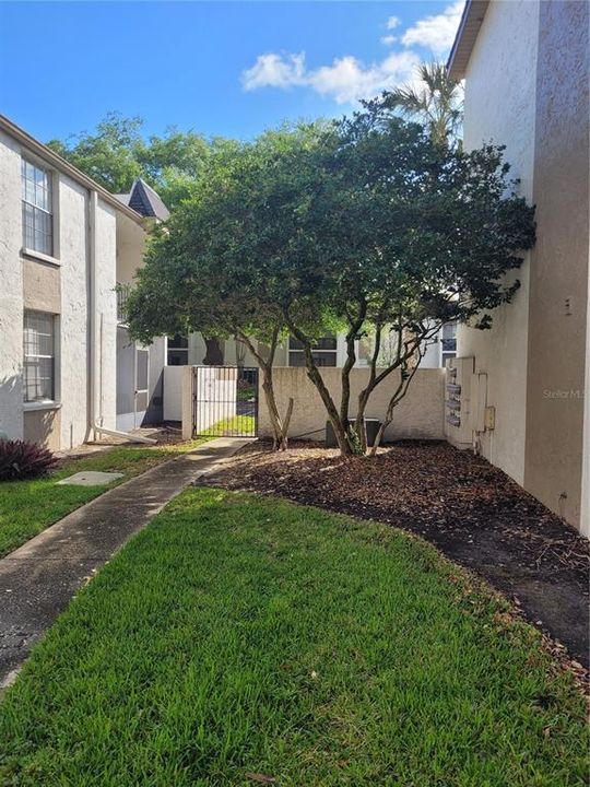 Recently Sold: $130,000 (2 beds, 1 baths, 1080 Square Feet)
