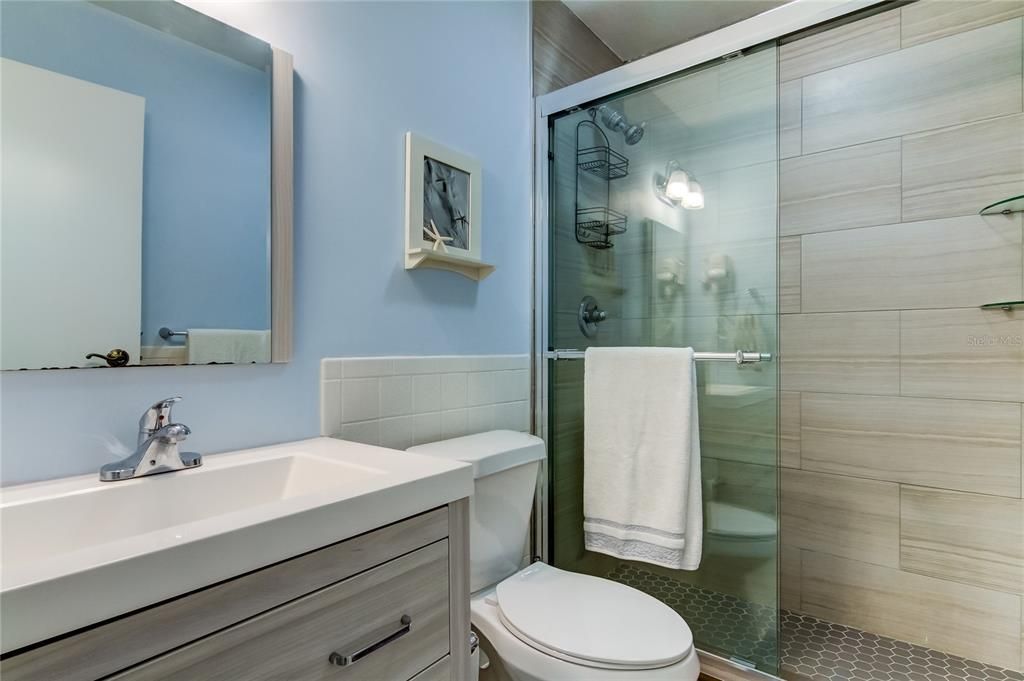 Недавно арендовано: $1,950 (2 спален, 1 ванн, 920 Квадратных фут)