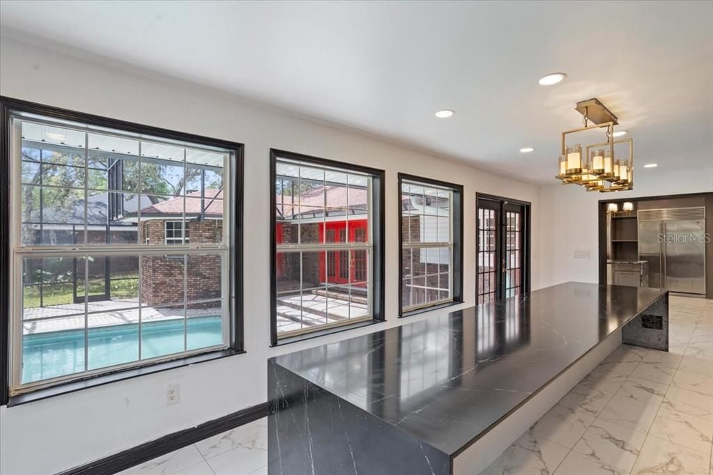 For Sale: $1,050,000 (5 beds, 3 baths, 6396 Square Feet)