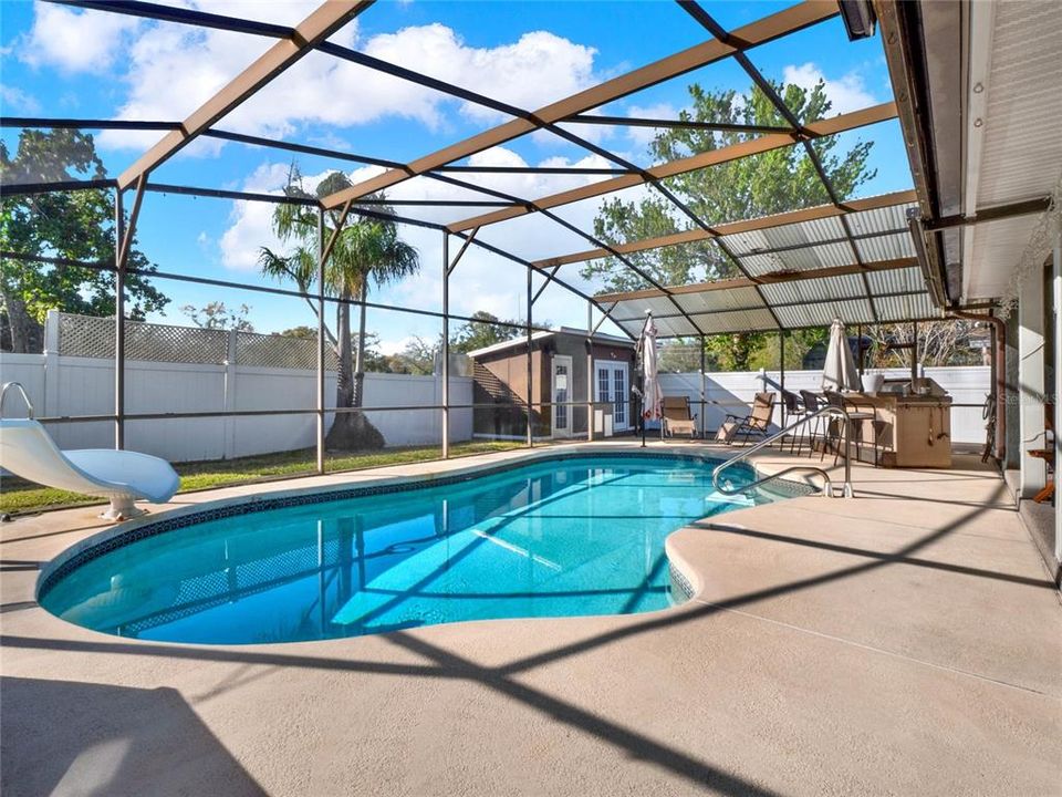 Active With Contract: $4,500 (4 beds, 2 baths, 2404 Square Feet)