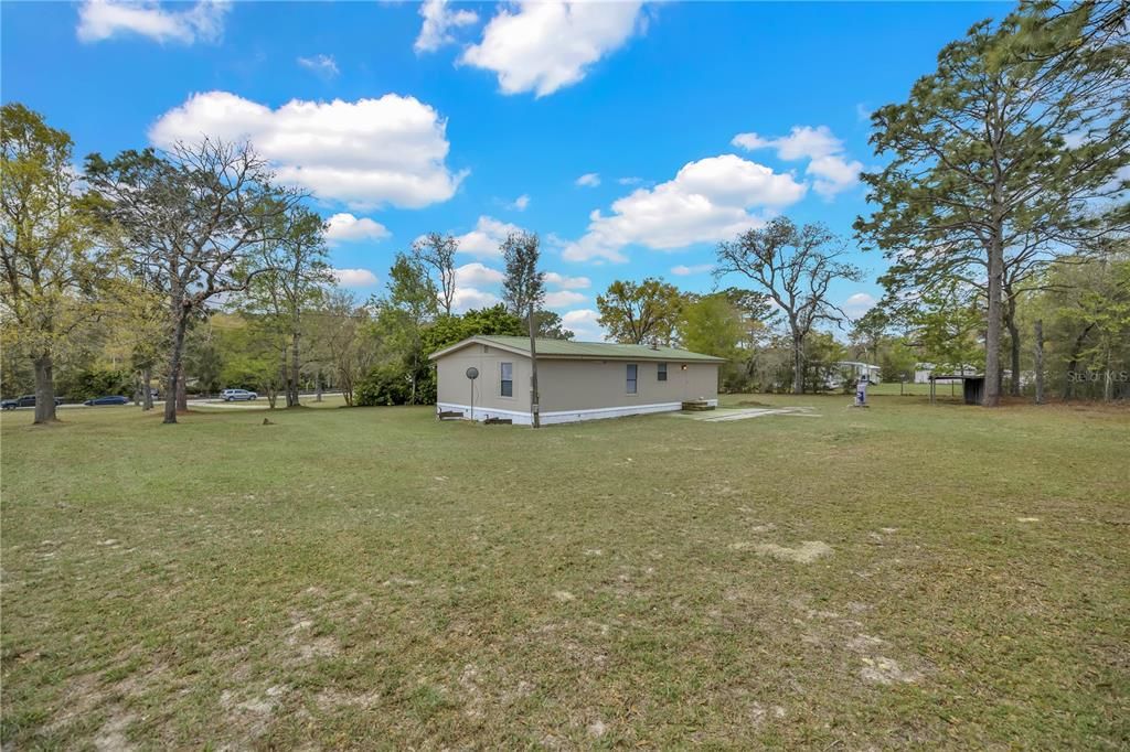 Active With Contract: $198,250 (3 beds, 2 baths, 1056 Square Feet)