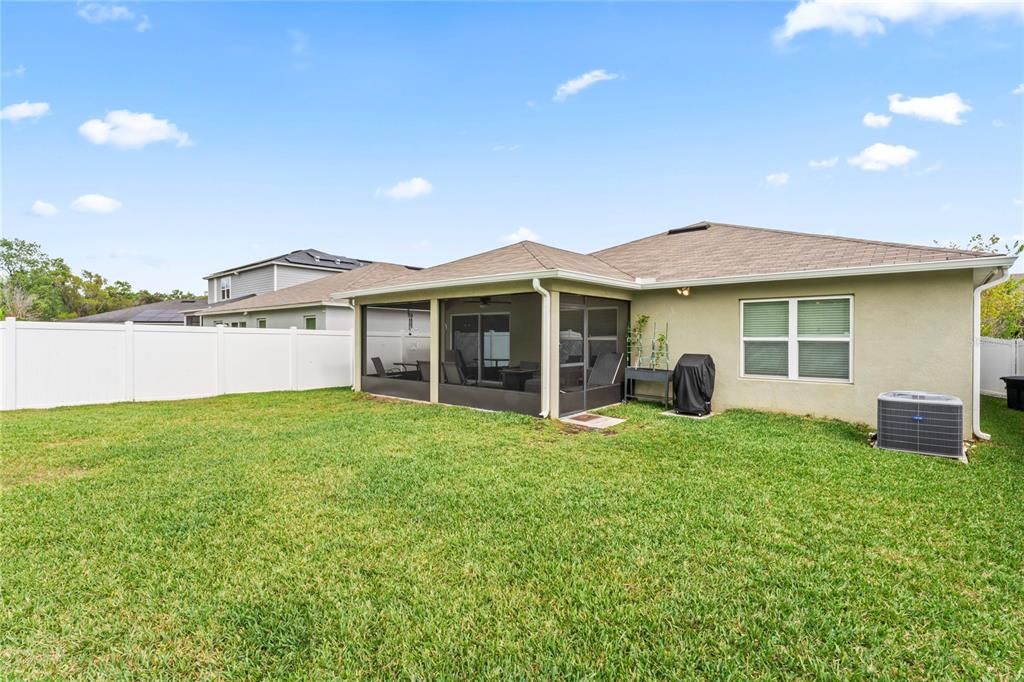 Recently Sold: $379,000 (3 beds, 2 baths, 1537 Square Feet)