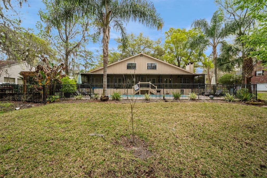Recently Sold: $499,900 (3 beds, 2 baths, 2686 Square Feet)