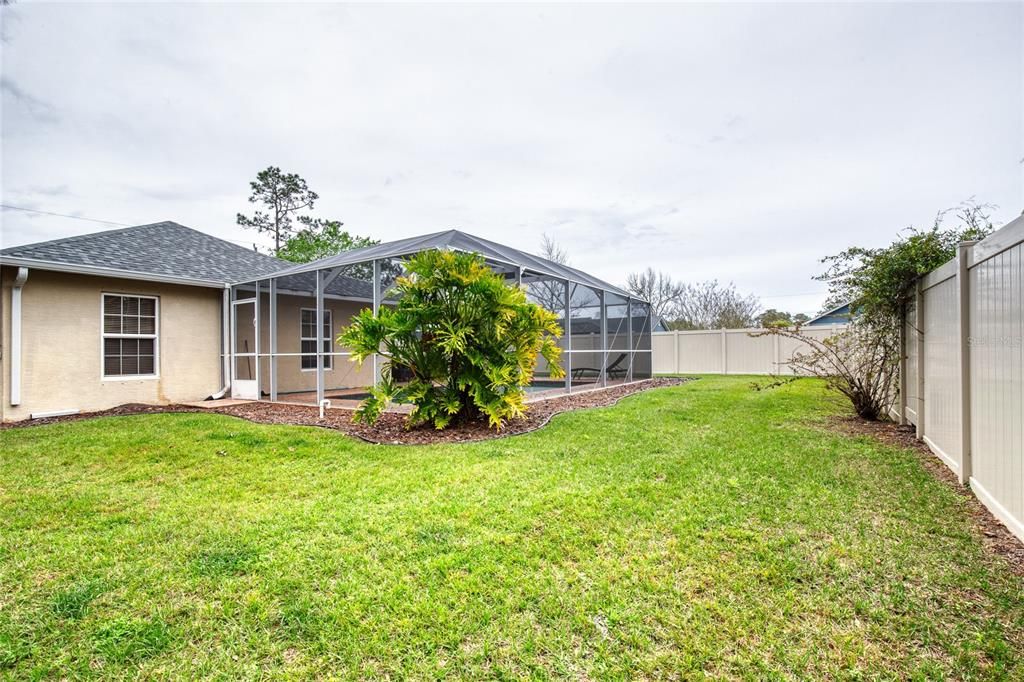 Active With Contract: $349,900 (4 beds, 2 baths, 1730 Square Feet)