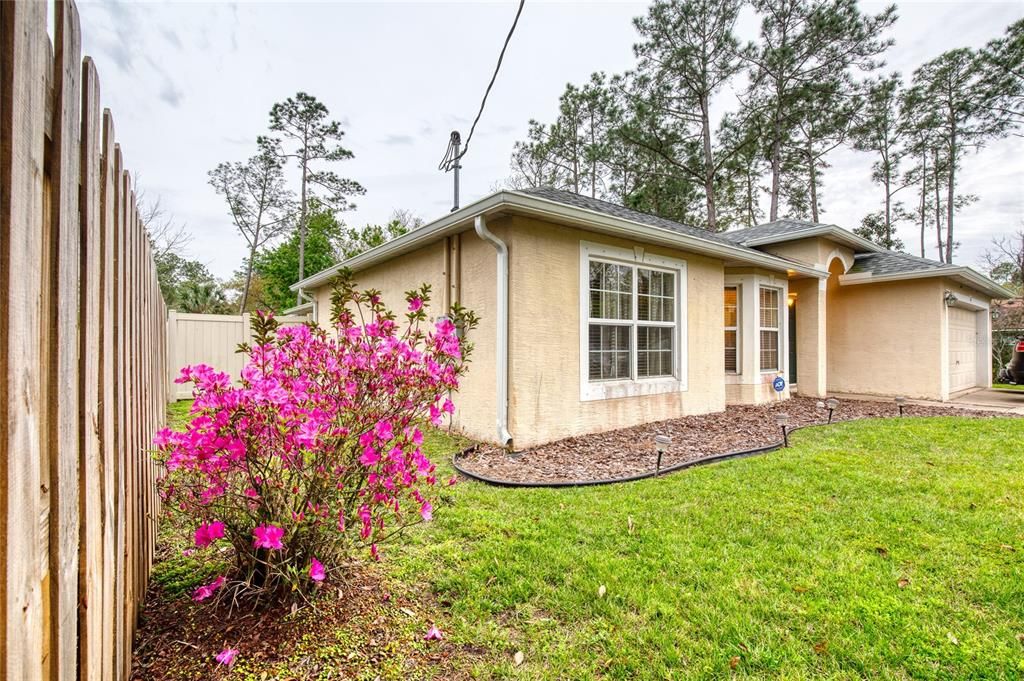 Active With Contract: $349,900 (4 beds, 2 baths, 1730 Square Feet)