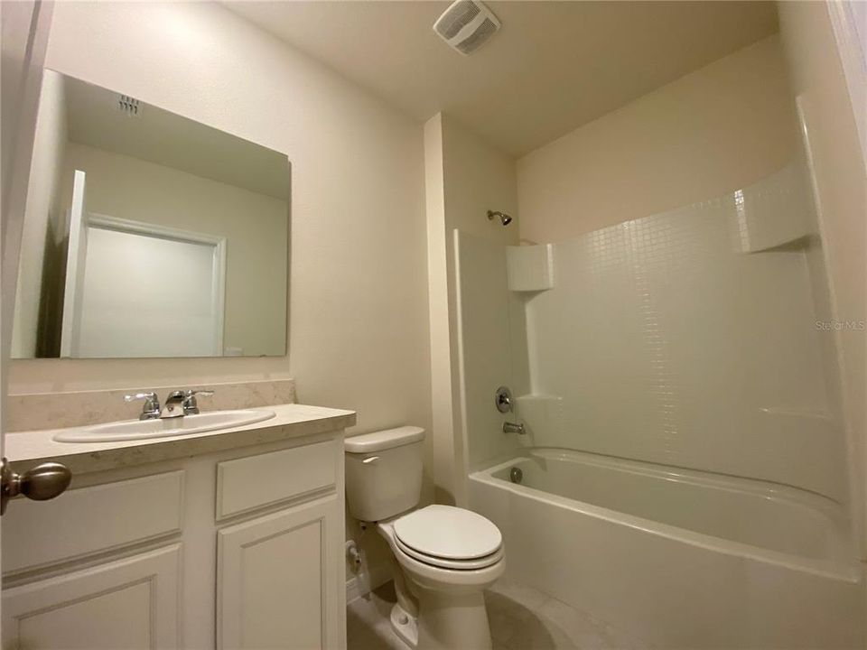 Active With Contract: $2,150 (3 beds, 2 baths, 1620 Square Feet)